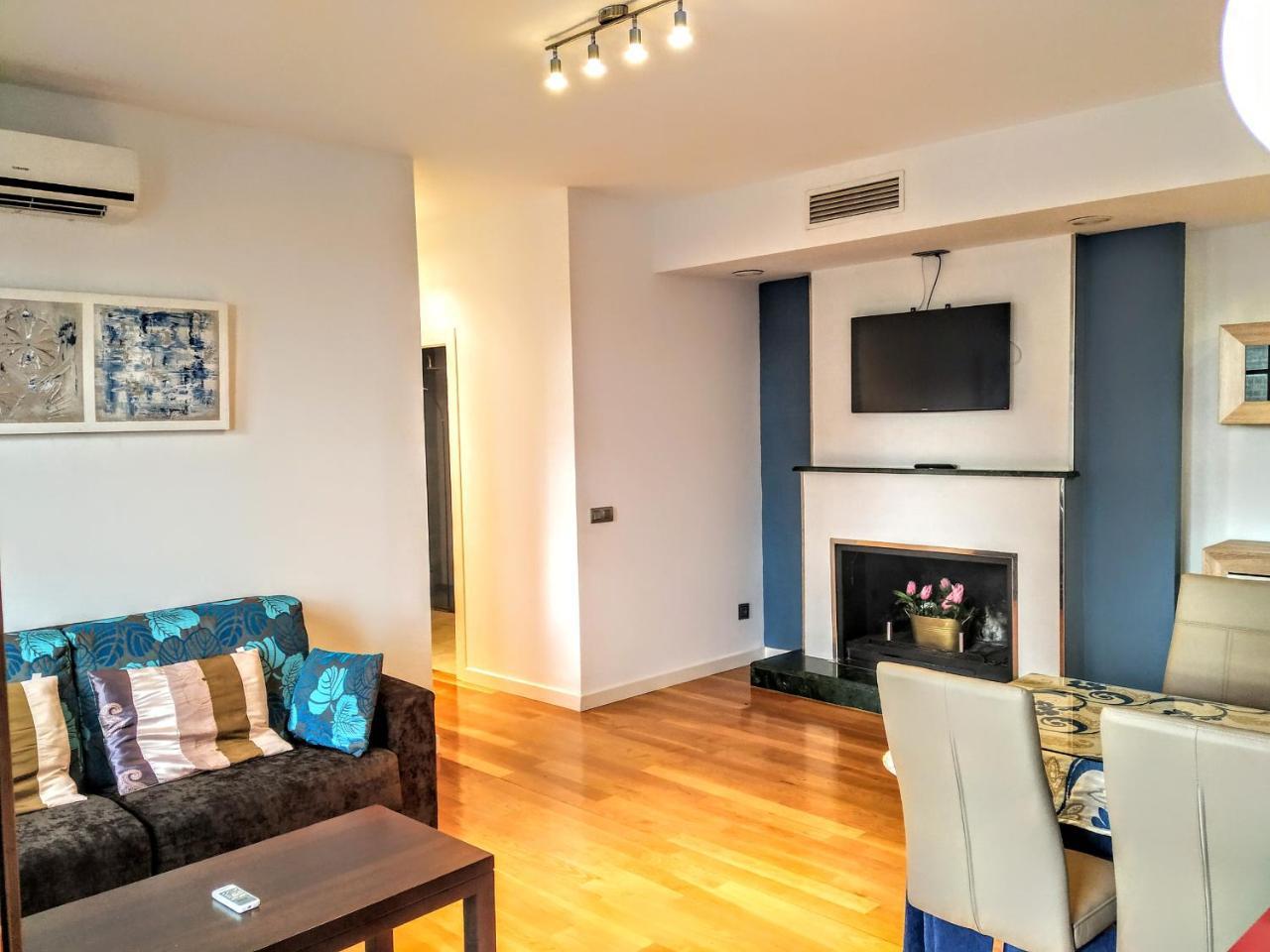 Apartamentos Sol Hospital Santiago Убеда Екстер'єр фото