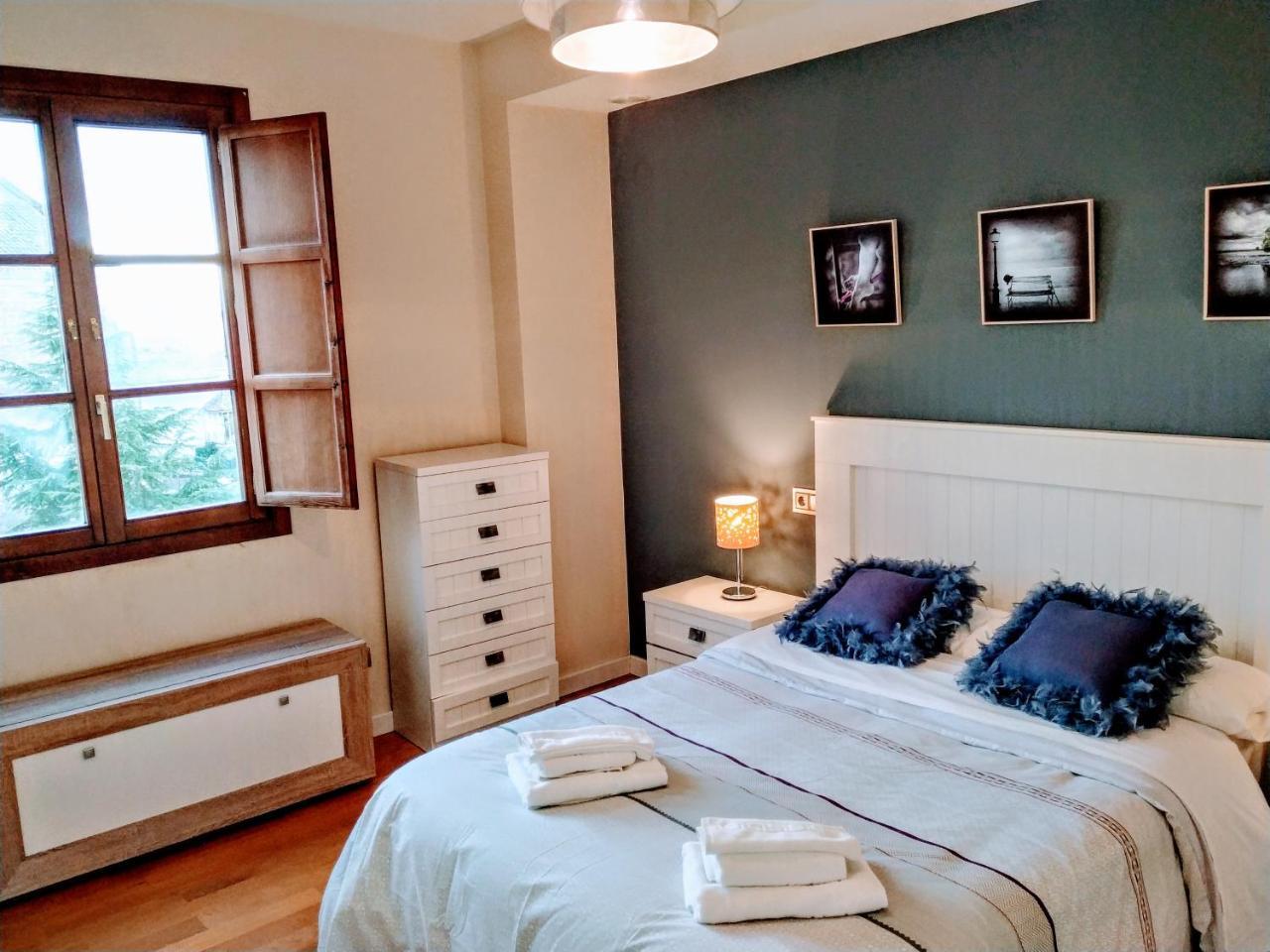 Apartamentos Sol Hospital Santiago Убеда Екстер'єр фото