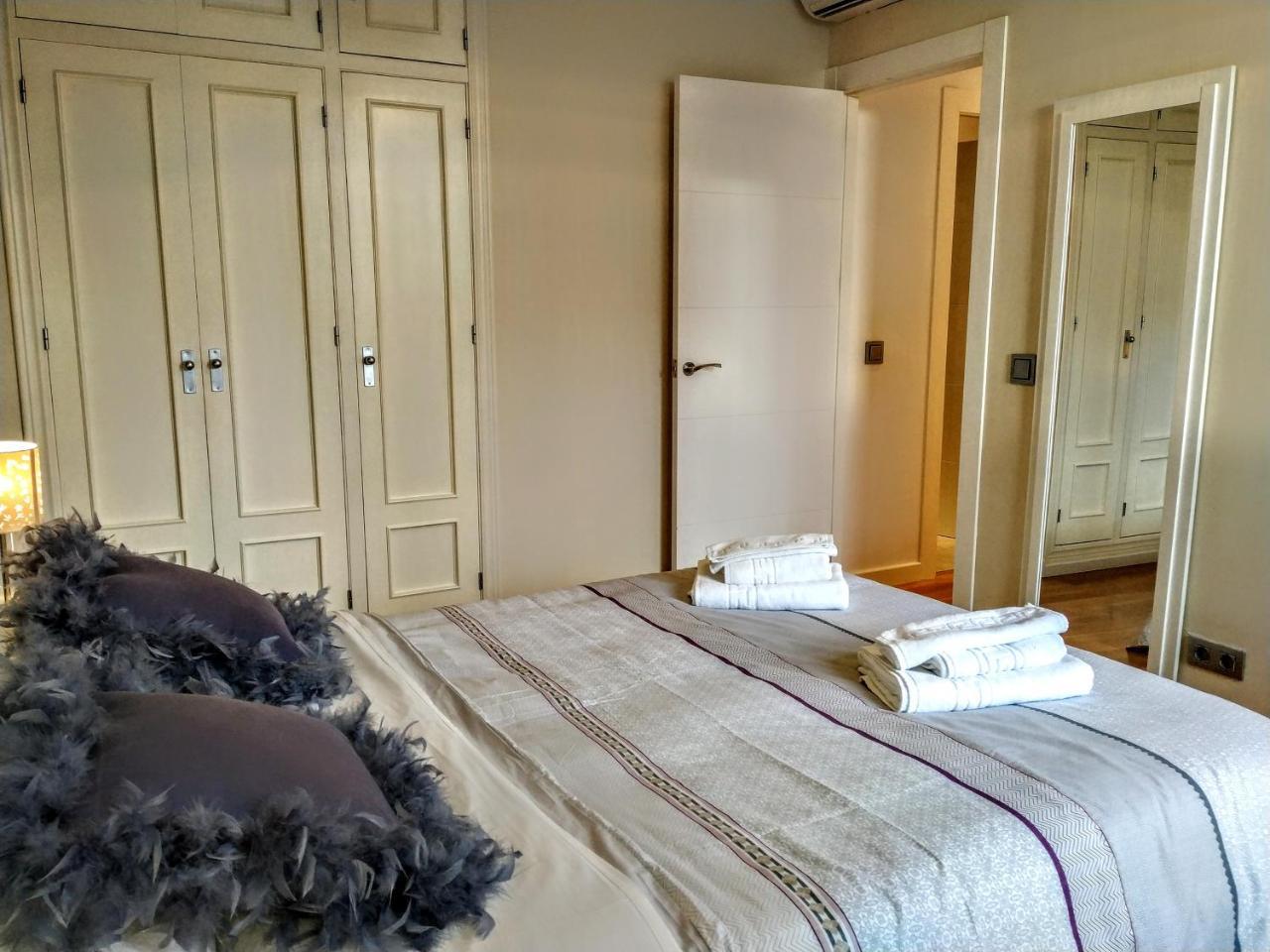 Apartamentos Sol Hospital Santiago Убеда Екстер'єр фото